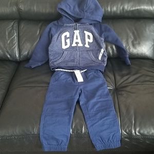 Gap 2Y zip up hoody jacket and spring pants